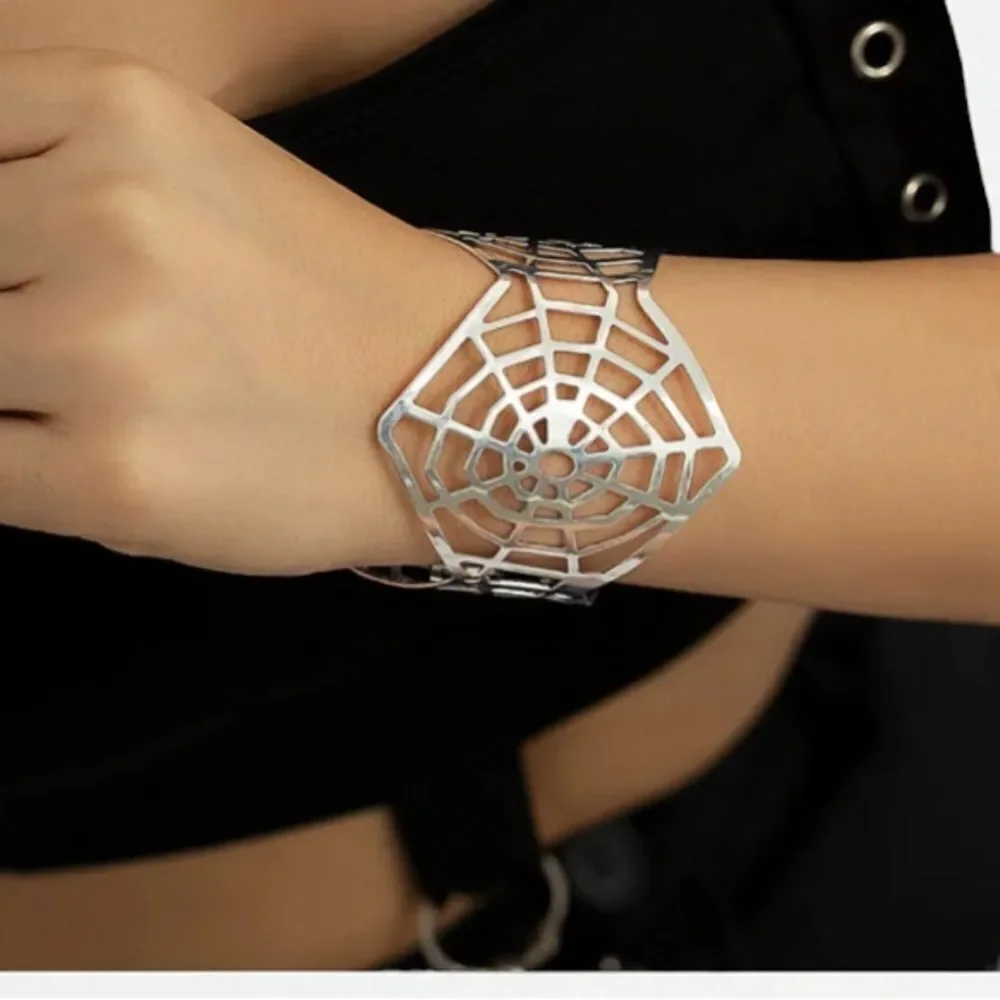 SILVER FASHION SPIDERWEB CUFF BRACELET‎